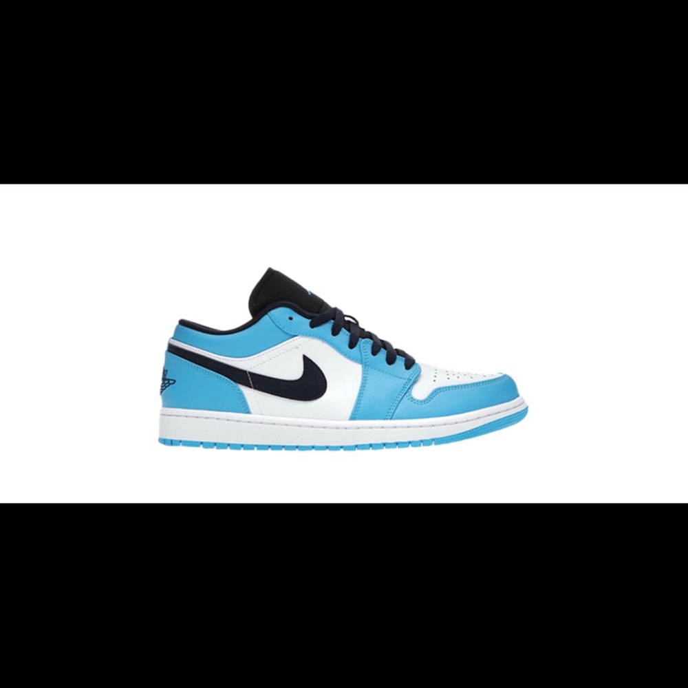 Nike Jordan 1 University Blue and Black. Never worn brand new